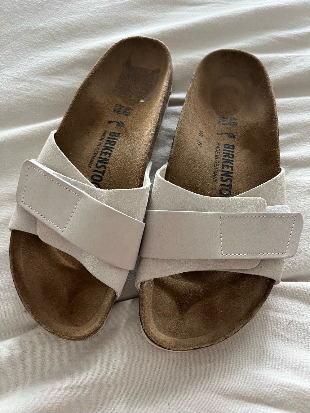Birkenstock Oita Nubuck Women's Sandals Size 40 Antique White - worn once